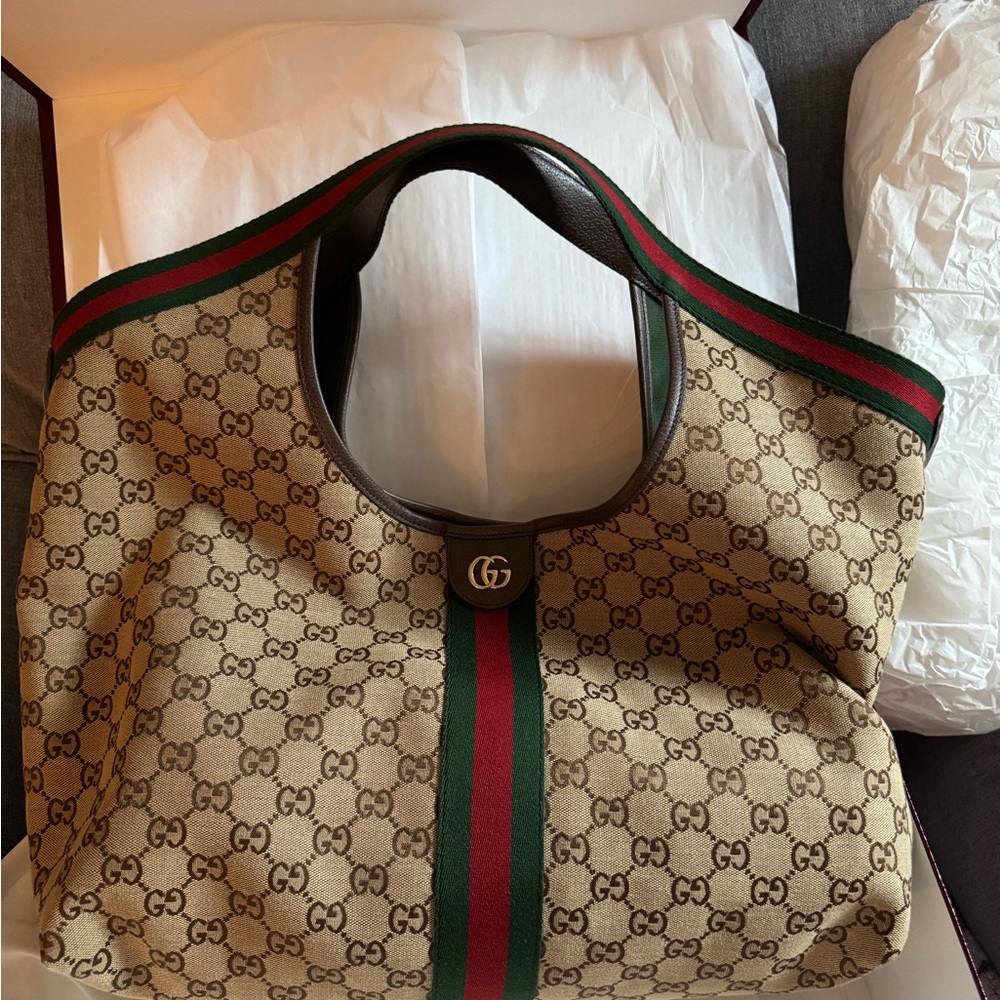 Gucci Beige and Red-Green Women's Tote